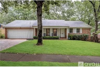 Main picture of 4904 Hampton Rd
