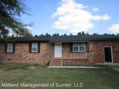 Main picture of 985 S Hampton St
