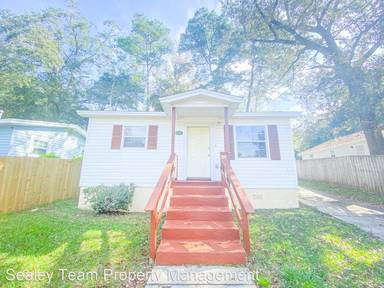 Main picture of 2651 Olson Rd