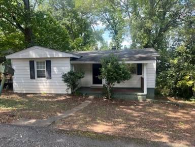 Main picture of 6 Shepard Dr