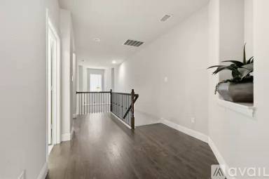 Main picture of 4229 Broadway Ave