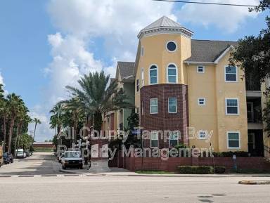 Main picture of The Quarter at Ybor
