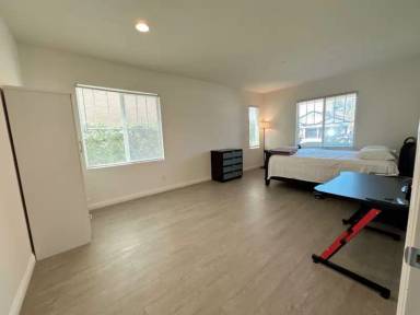 Main picture of 13703 Turf Paradise St