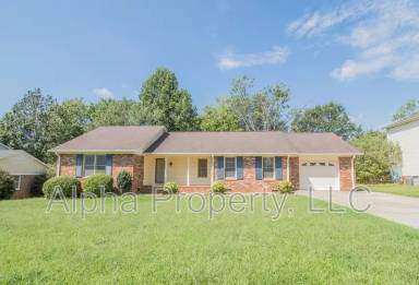 Main picture of 102 Ticonderoga Dr