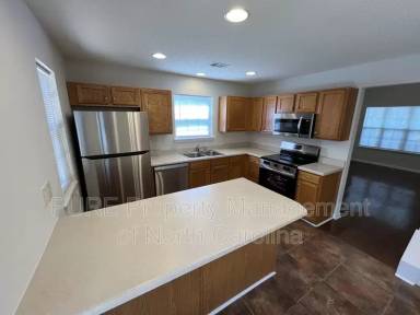 Main picture of 5227 Magnolia Tree Ln