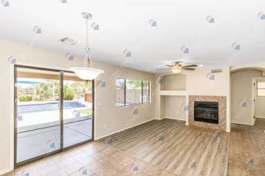 Main picture of 1406 E 10th Pl