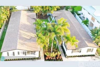 Main picture of 3208 Canal Dr