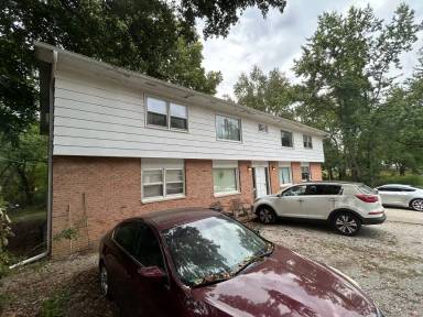 Main picture of 202 N Scarborough St