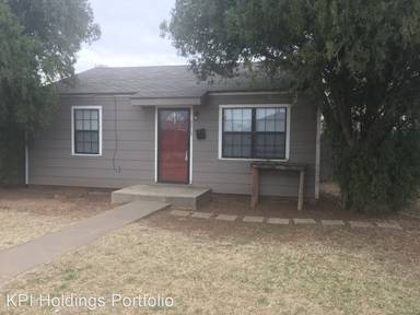 Main picture of 2215 2nd Pl