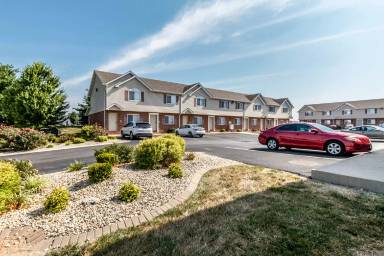 Main picture of The Townes at Fountain View - 720 - B