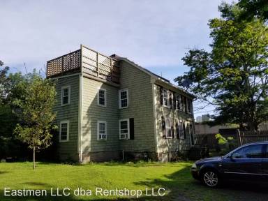 Main picture of 171R Pleasant St