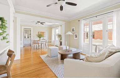 Main picture of 2083 NW Johnson St