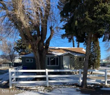 Main picture of 17321 E Dalton Ave