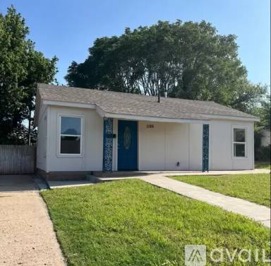 Main picture of 1161 SE 21st St