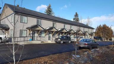Main picture of 34 W Evergreen Dr