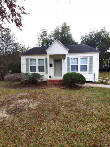 Main picture of 2604 Avenue C