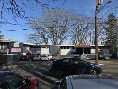 Main picture of 4744 22nd Ave NE