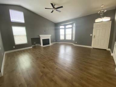 Main picture of 4612 Reflection Ave