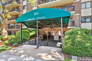 Main picture of 164 Galen St