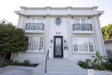 Main picture of 10567 Holman Ave