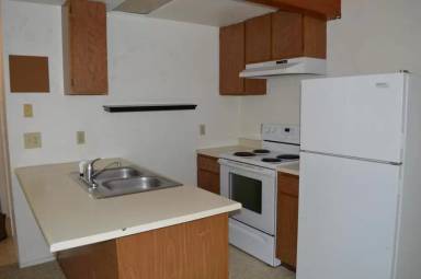 Main picture of 310 8th St W