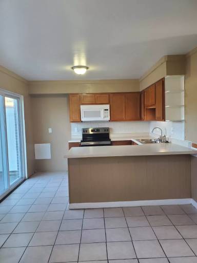 Main picture of 7264 Hazelcrest Dr