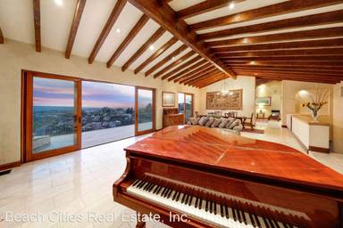 Main picture of 2516 Temple Hills Dr