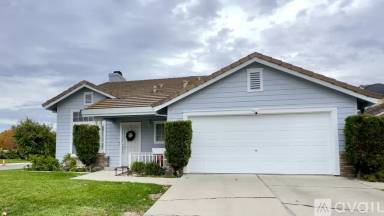 Main picture of 110 Country Ct