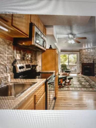 Main picture of 718 Julian Cir