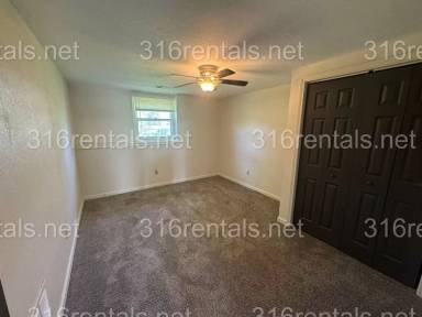 Main picture of 1500 E 10th St