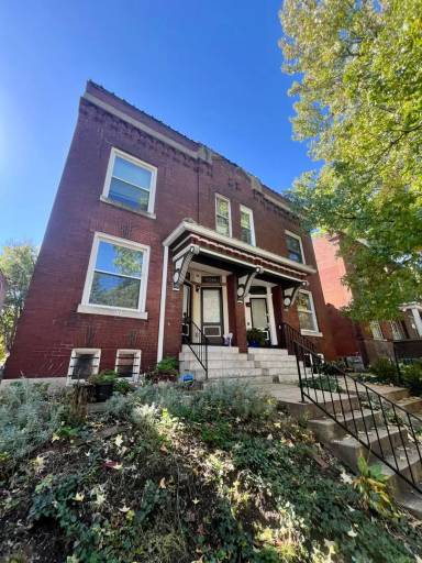 Main picture of 4248 Botanical Ave