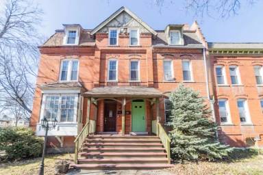 Main picture of 11266 S Champlain Ave