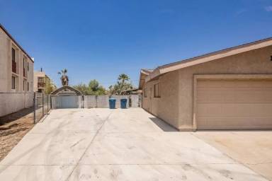 Main picture of 1801 Walnut Dr