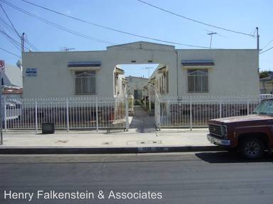 Main picture of 1526 Bay View Ave