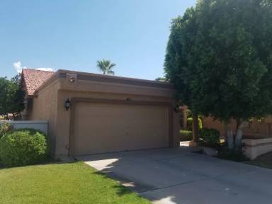 Main picture of 1720 E Morelos St