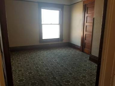 Main picture of 620-622 1/2 Grant Ave