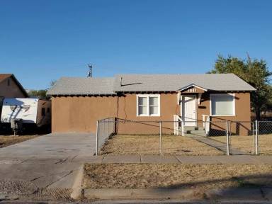 Main picture of 1607 W Hendricks St