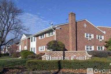 Main picture of 205 N Ridge Ave