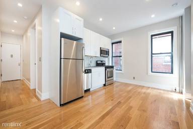 Main picture of 317 Lefferts Ave
