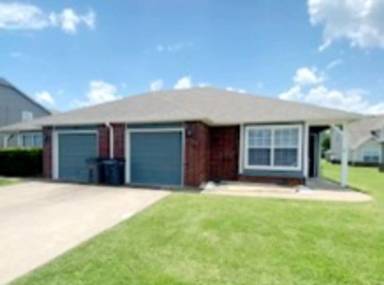 Main picture of Hamilton Crossing Apartments