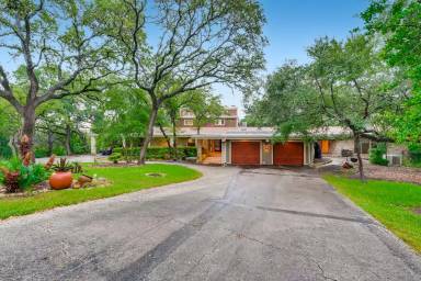 Main picture of 1355 The High Rd