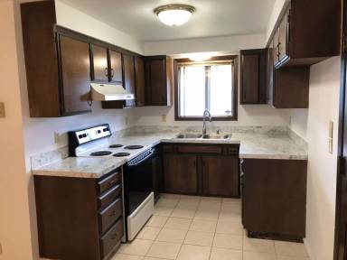 Main picture of 4777 Whitman Cir NE