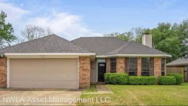 Main picture of 5705 Bluebonnett Dr