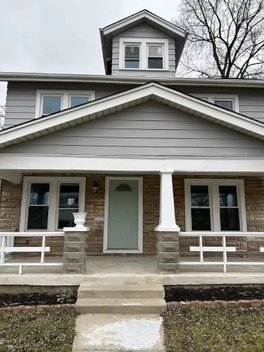 Main picture of 756 Sunbury Rd