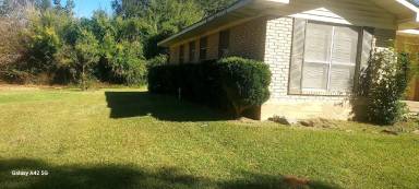 Main picture of 207 Shepherd Dr