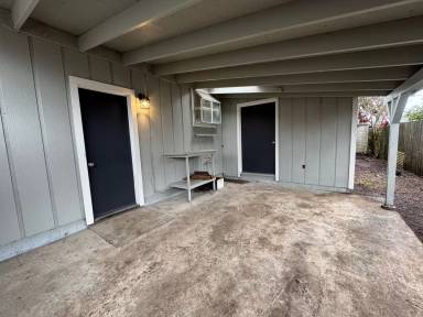 Main picture of 1472 Marty Ave