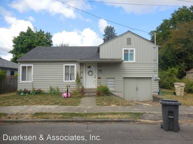 Main picture of 920 NW 28th St