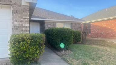 Main picture of 2913 Vicksburg Ln