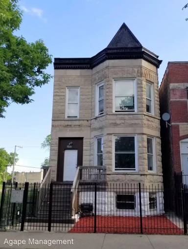 Main picture of 3450 W Fulton Blvd