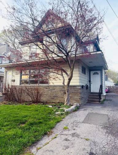 Main picture of 913 Nott St
